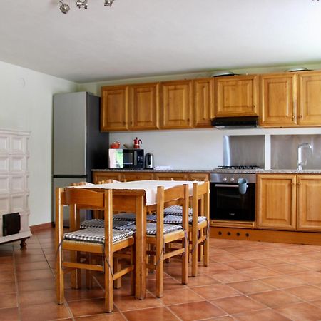 In Casetta Monforte dʼAlba Εξωτερικό φωτογραφία