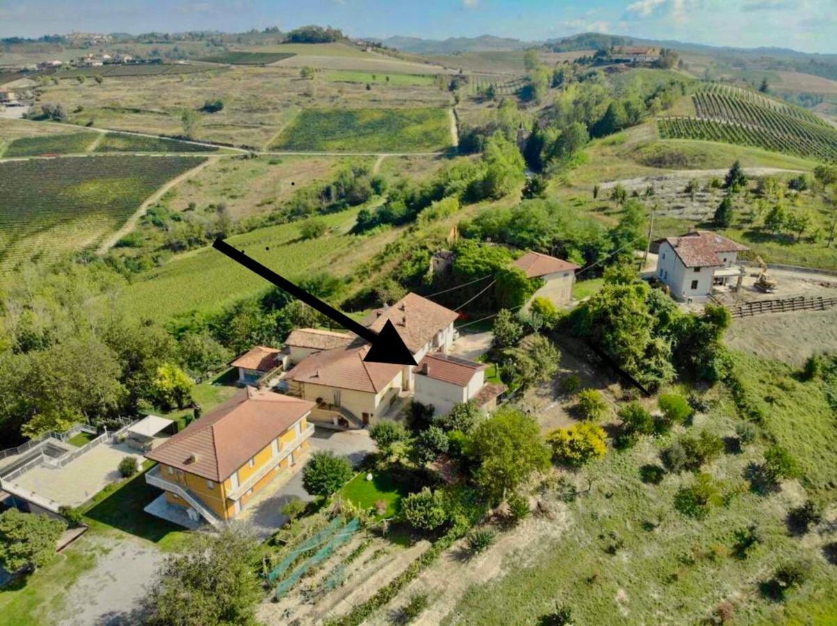 In Casetta Monforte dʼAlba Εξωτερικό φωτογραφία